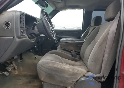 2005 Chevrolet Silverado K1500 from USA, damaged, VIN 1GCEK19B35E161625